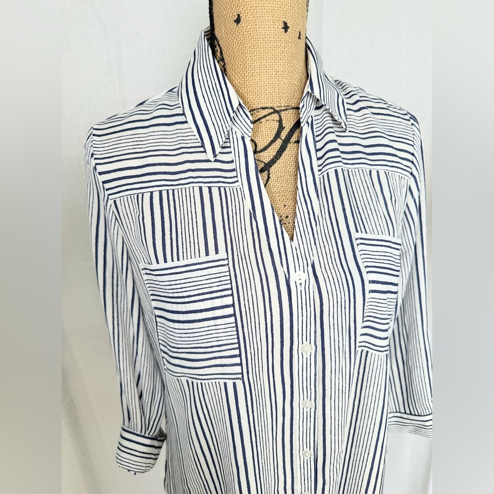 Fortune + Ivy Navy and White Stripe Button-Up V neck